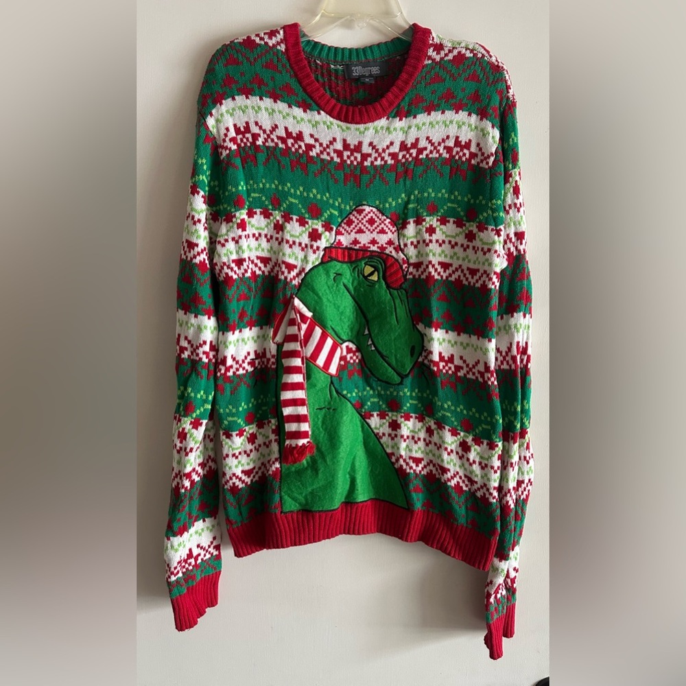 33 Degrees Christmas Sweater Men M Funny T Rex Dinosaur